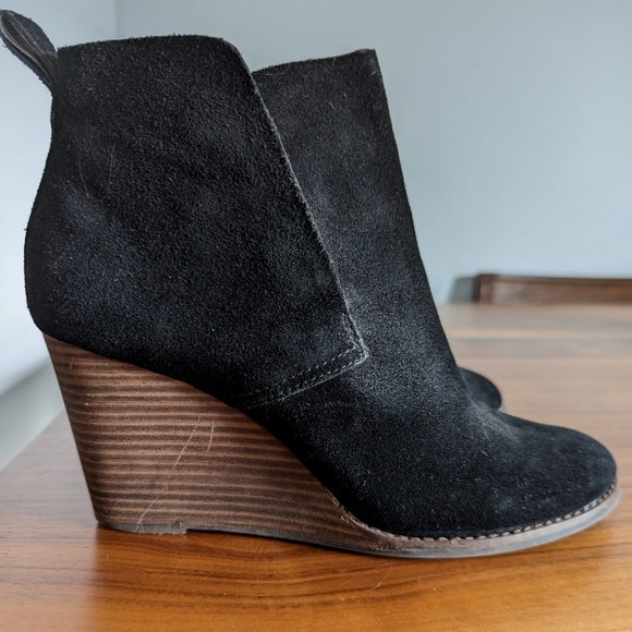 LUCKY BRAND - Suede Booties - Picture 2 of 6